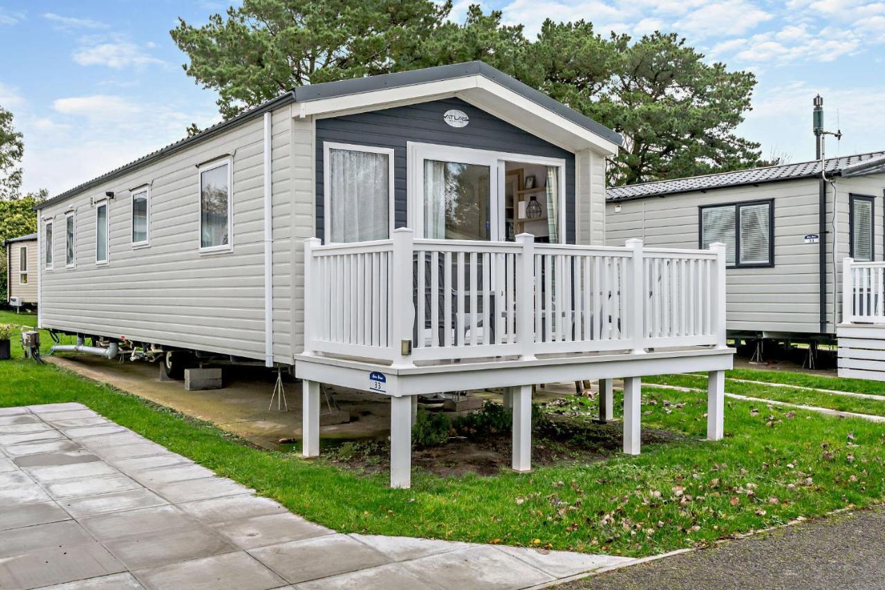 Sea La Vie Lodge, Rockley Park Holiday Park, Poole, Dorset ภายนอก รูปภาพ