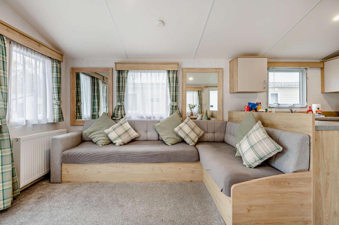 Sea La Vie Lodge, Rockley Park Holiday Park, Poole, Dorset ภายนอก รูปภาพ