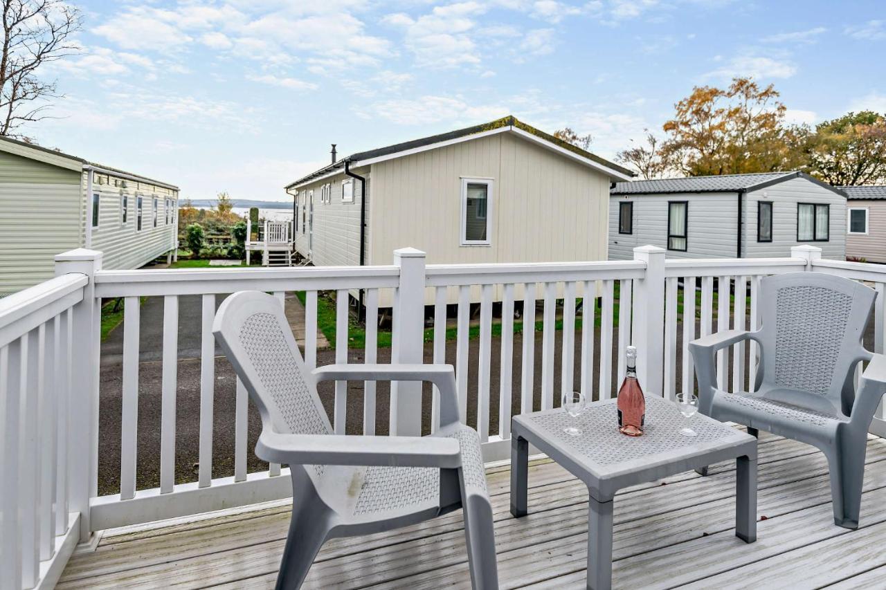 Sea La Vie Lodge, Rockley Park Holiday Park, Poole, Dorset ภายนอก รูปภาพ